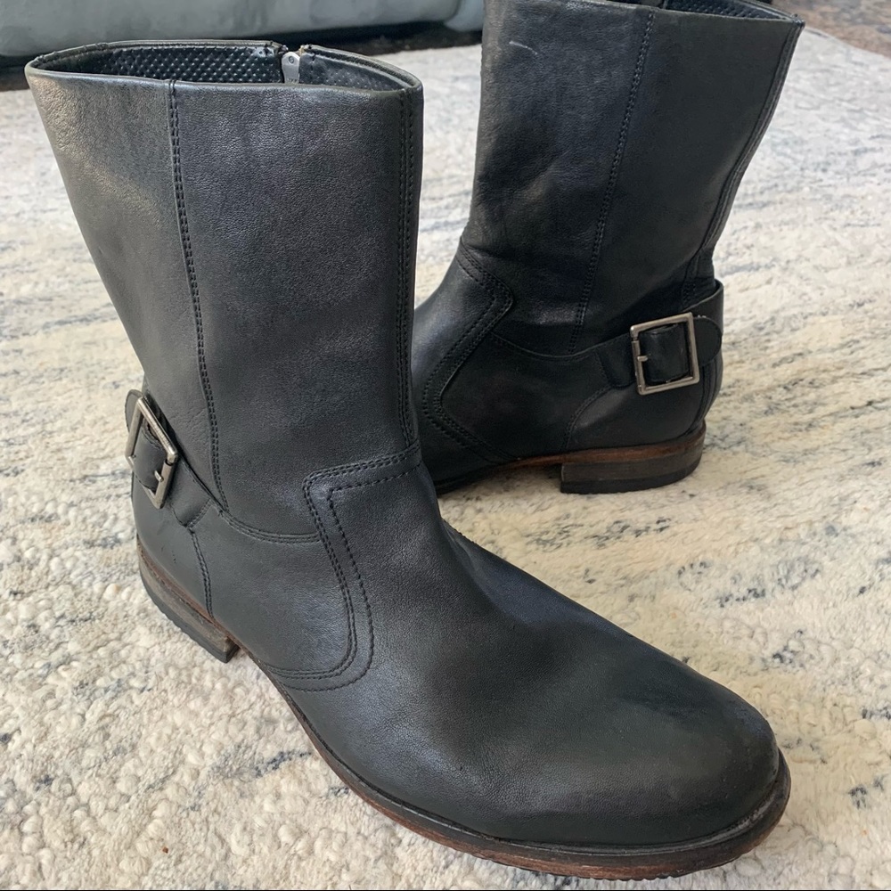 Cole Haan men’s leather boots 10.5